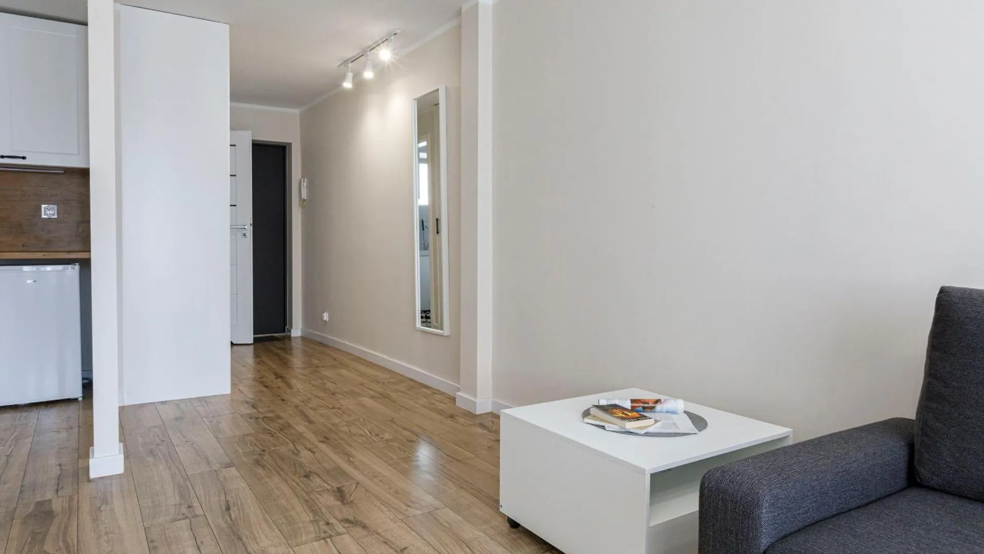 Golden Apartments Wroclaw - Monopol 0*,  פולין